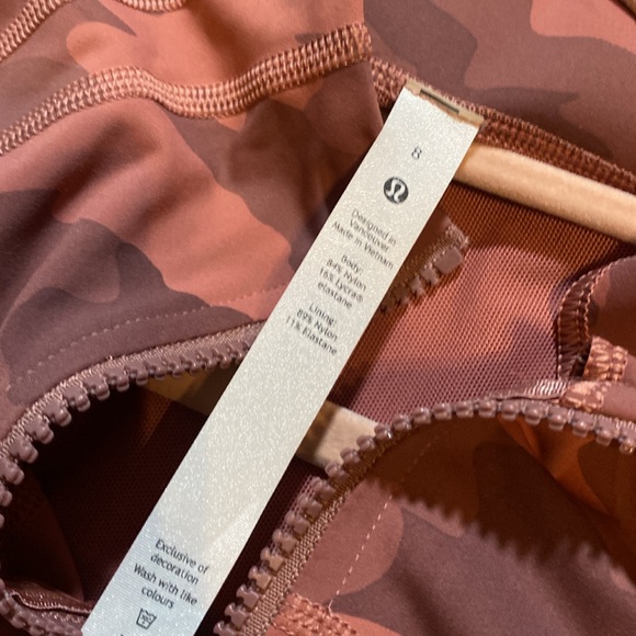 Lululemon Define Jacket Heritage Camo Brier Rose Multi Nulux sz8 - Picture 7 of 8